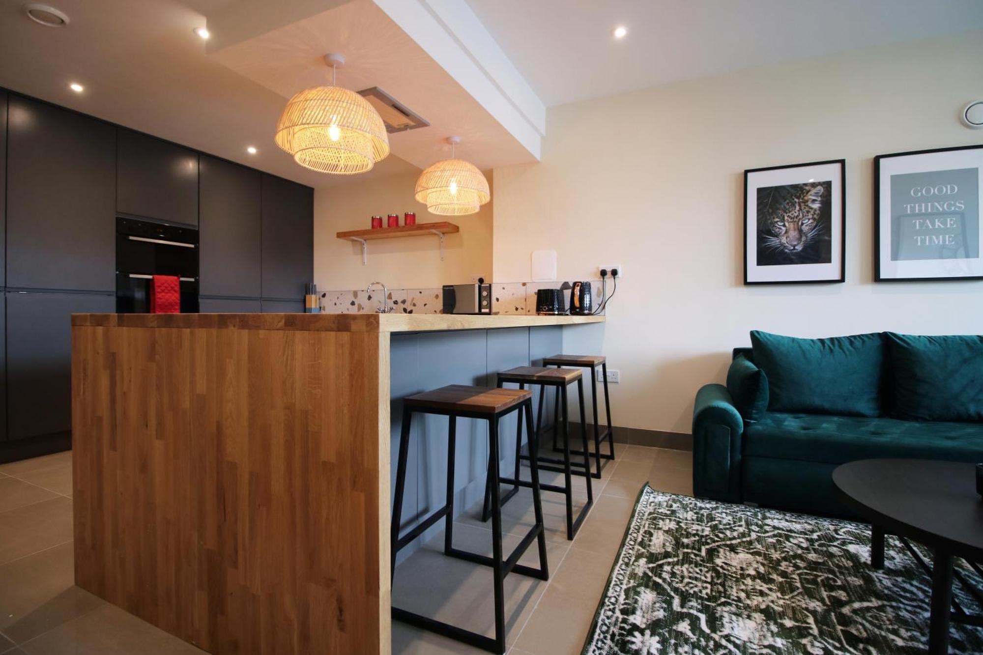 Luxury 4 Bedroom 4 Ensuite Home In Penarth Cardiff Buitenkant foto