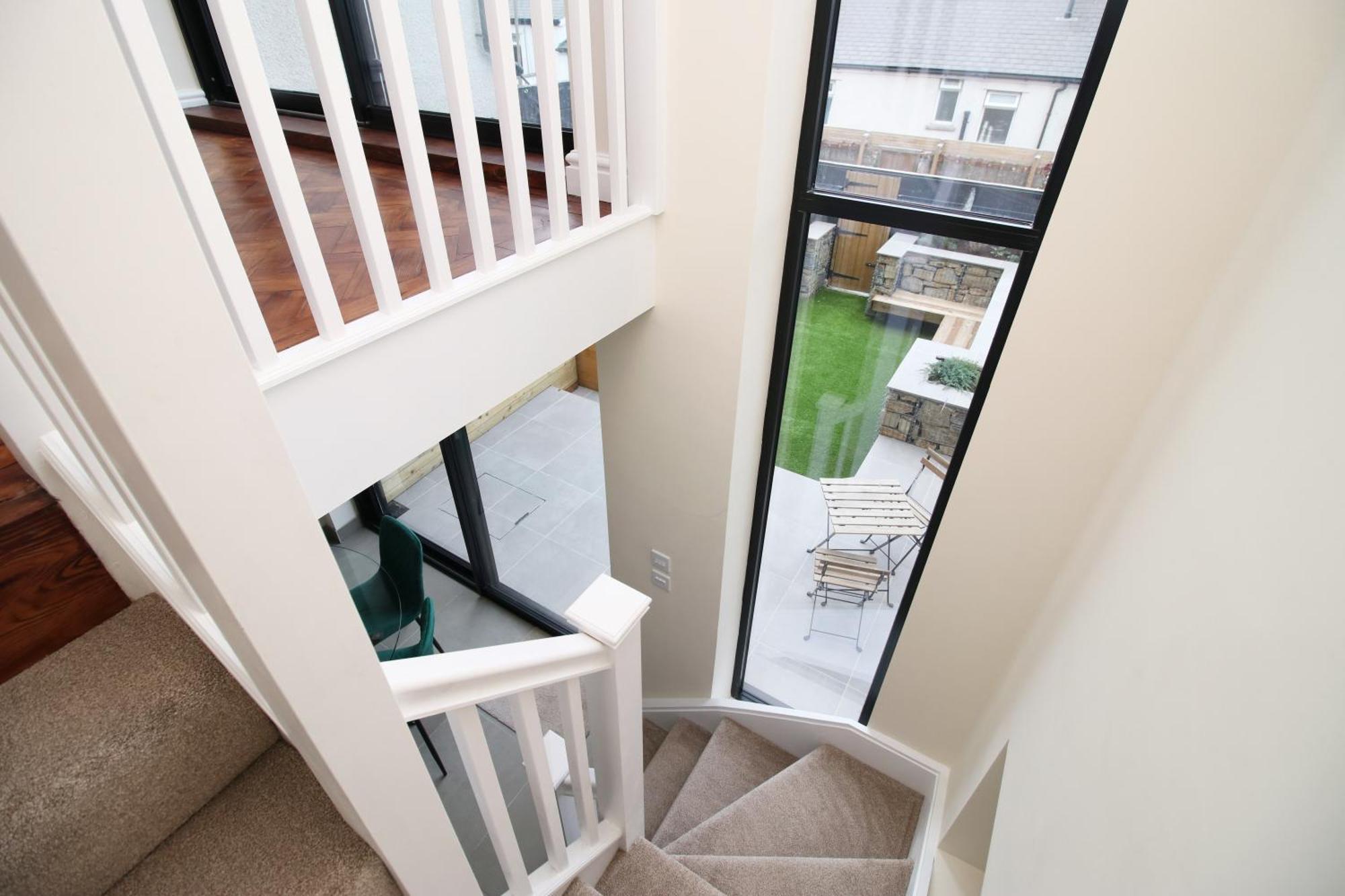 Luxury 4 Bedroom 4 Ensuite Home In Penarth Cardiff Buitenkant foto
