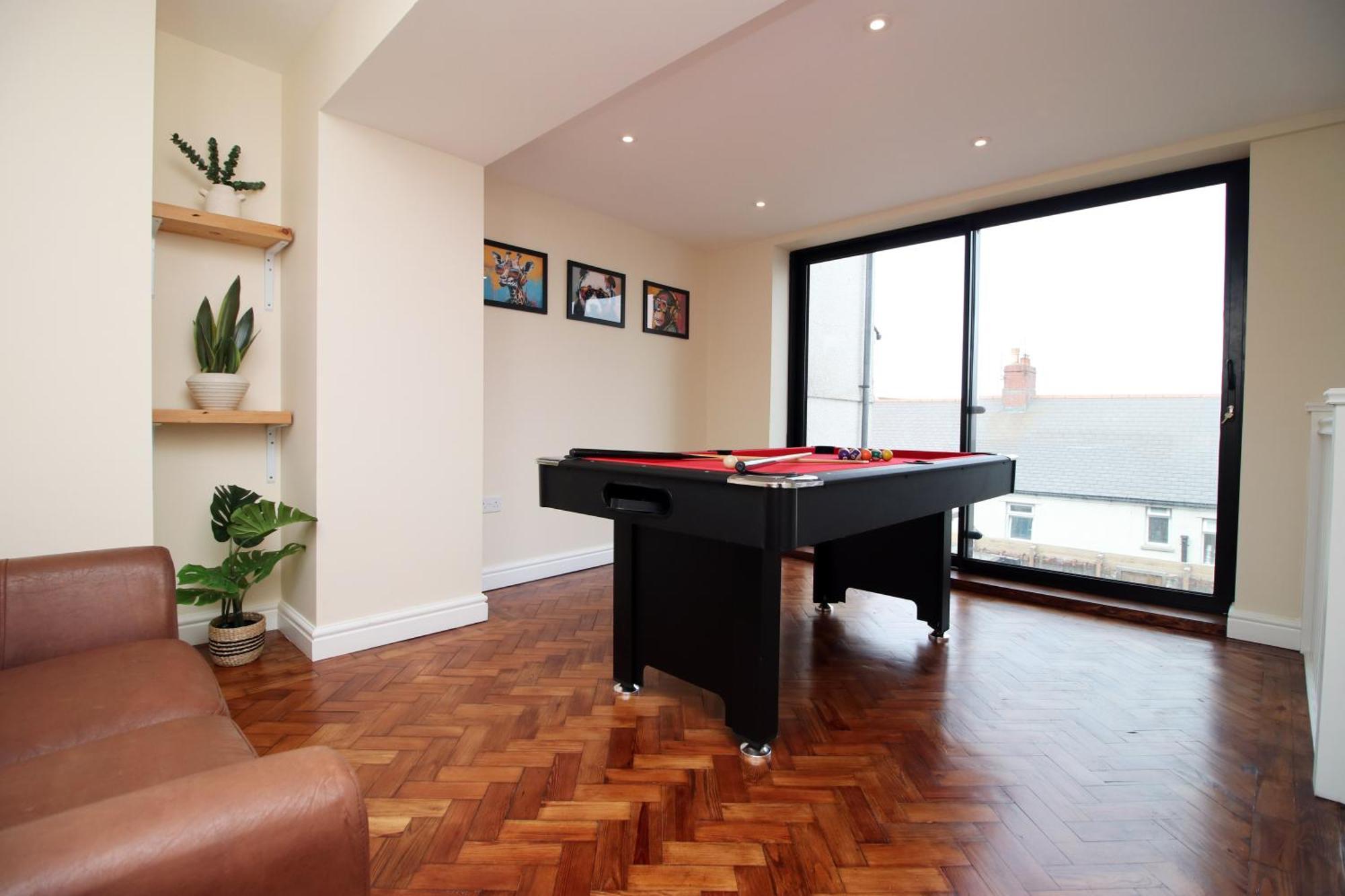 Luxury 4 Bedroom 4 Ensuite Home In Penarth Cardiff Buitenkant foto