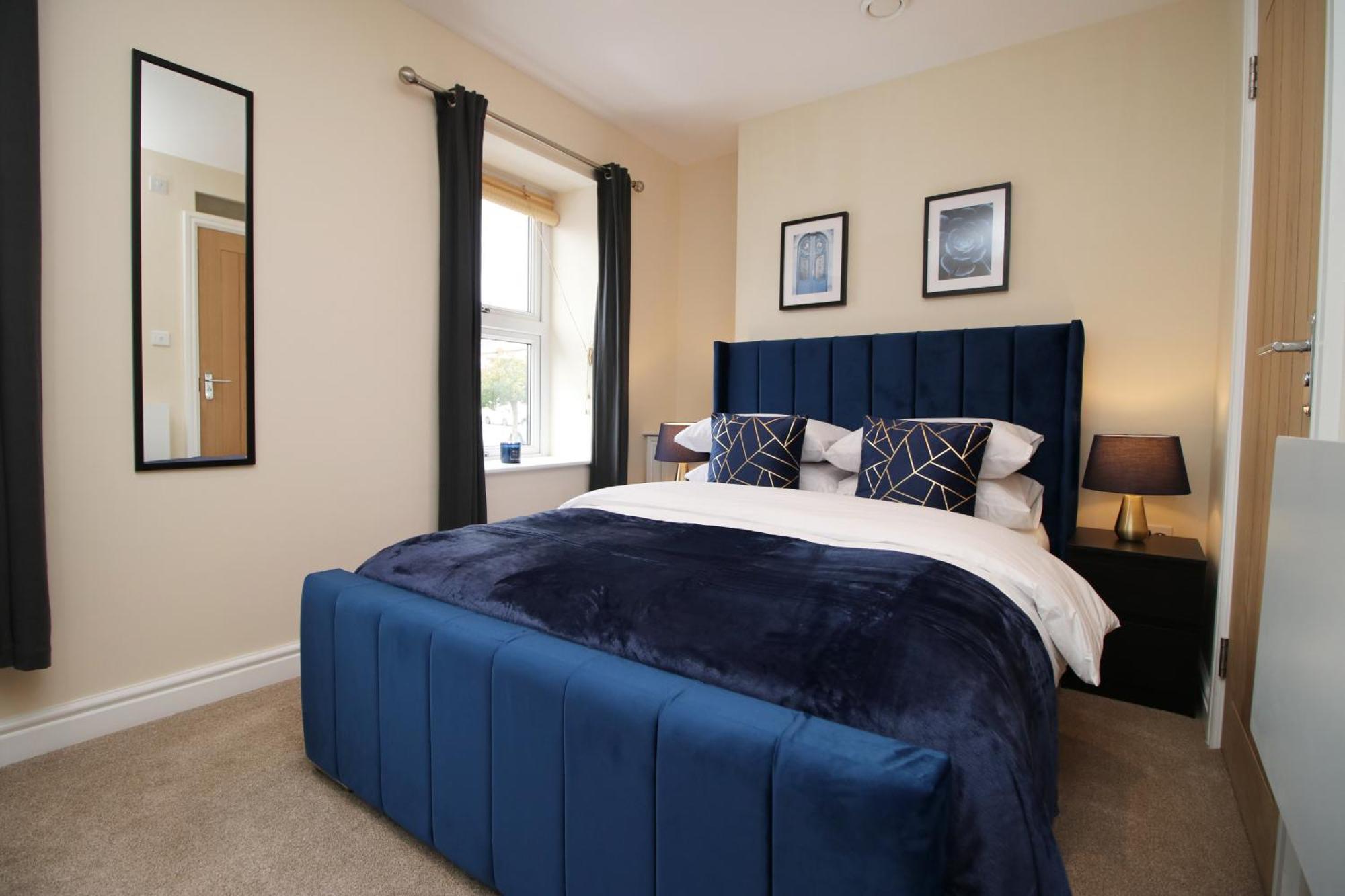 Luxury 4 Bedroom 4 Ensuite Home In Penarth Cardiff Buitenkant foto