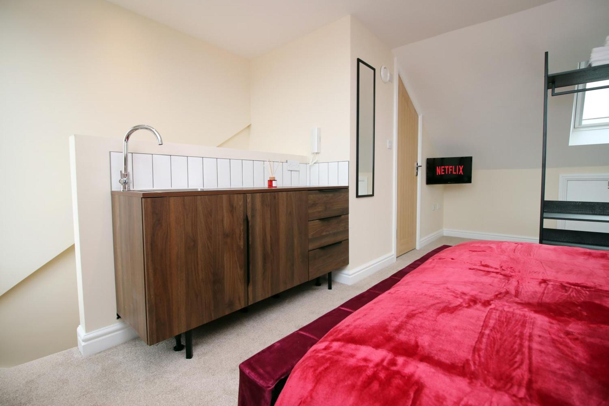 Luxury 4 Bedroom 4 Ensuite Home In Penarth Cardiff Buitenkant foto