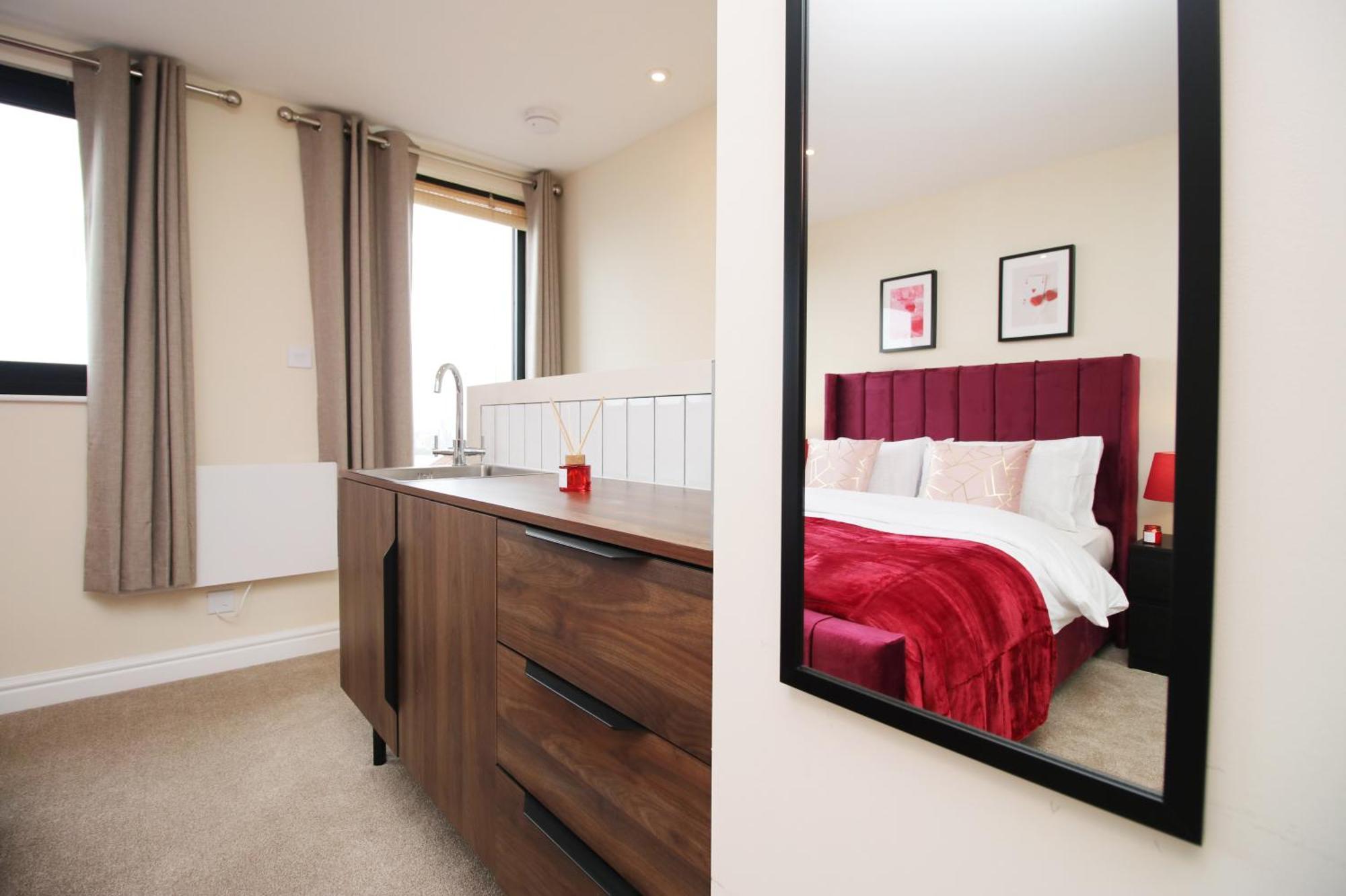 Luxury 4 Bedroom 4 Ensuite Home In Penarth Cardiff Buitenkant foto